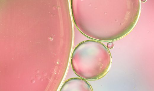 ілюстрація рідини, яка за консистенцією нагадує олію