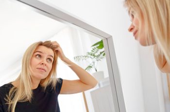 сухість волосся