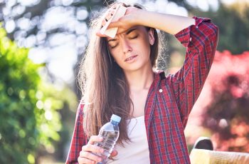 жінка заспрагла