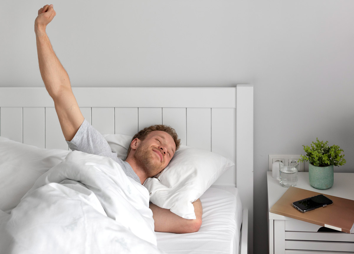 чоловік прокинувся
