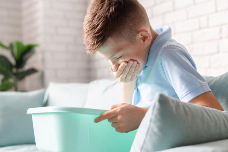 Ацетонемічний синдром у дітей. Симптоми, перша допомога, лікування