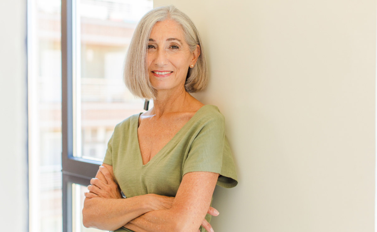 жінка середнього віку