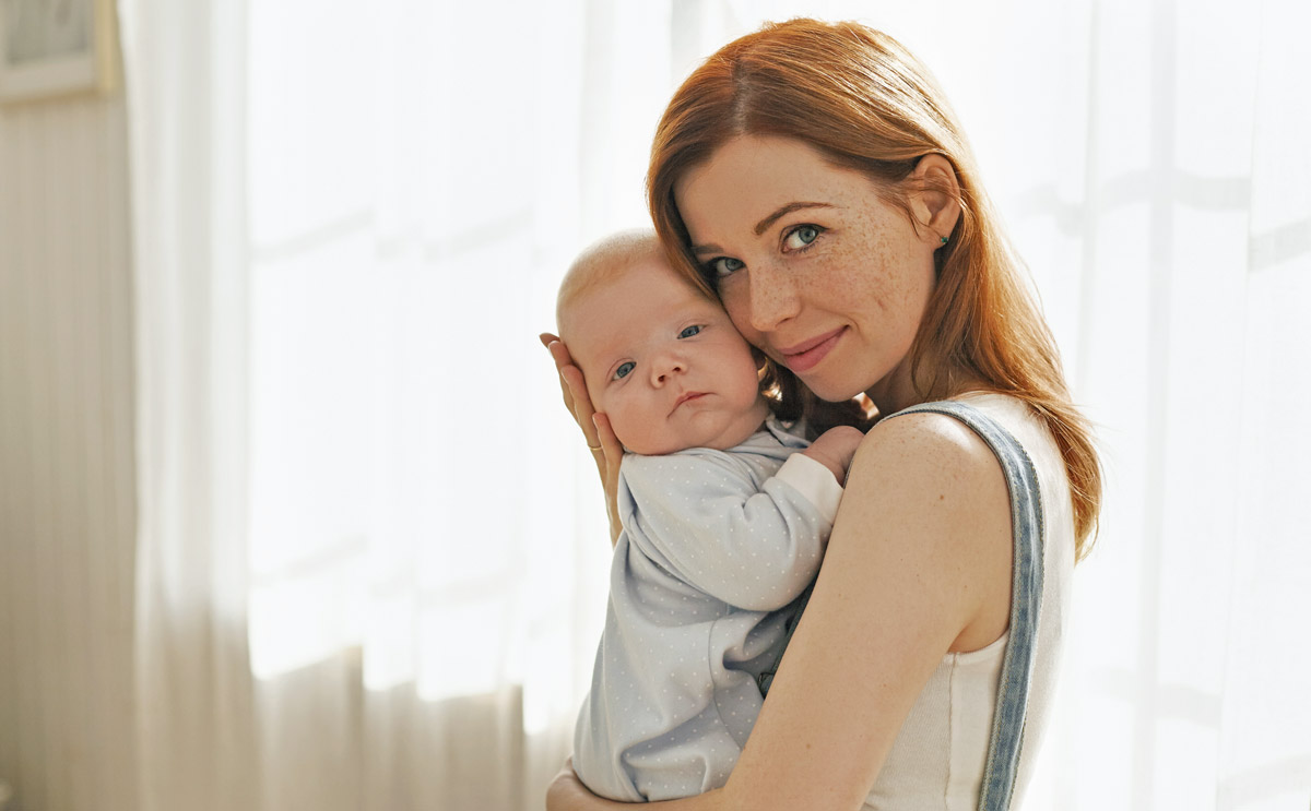 мама зі своєю дитиною