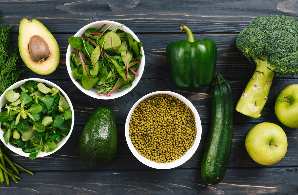 шпинат, авокадо, солодкий перець